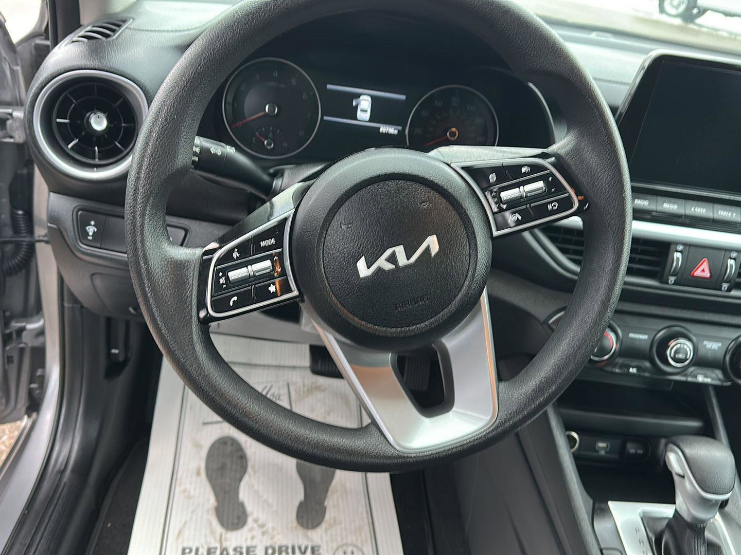 Used 2023 Kia Forte LXS image 20