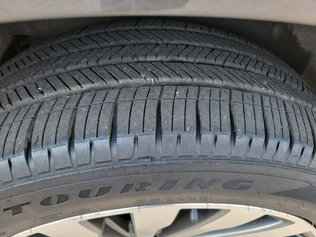 Used 2018 Lincoln Navigator Reserve w/ Technology Package image 29