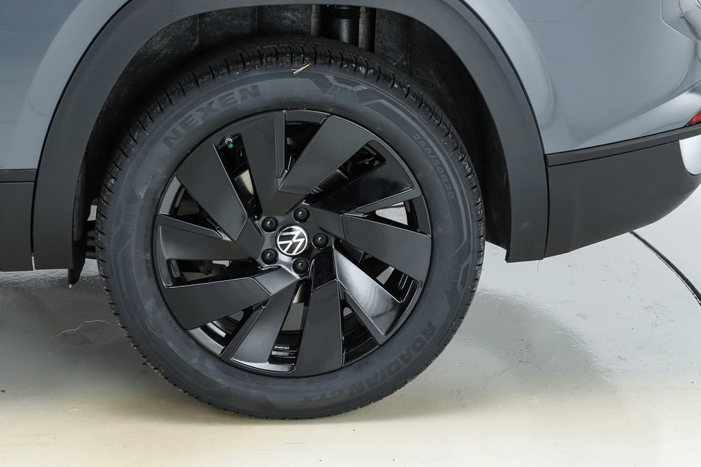 New 2026 Volkswagen Atlas Cross Sport SE image 6