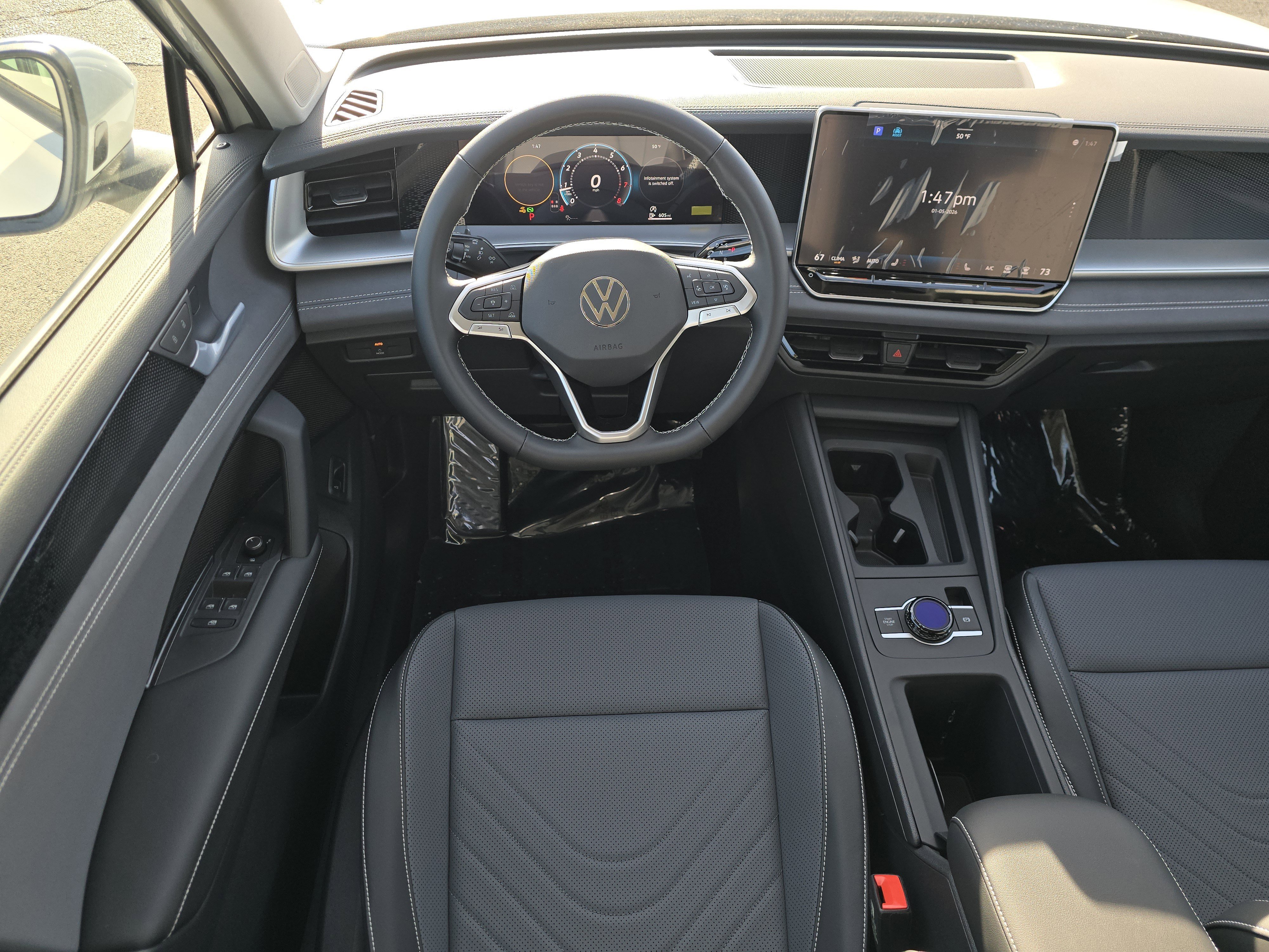 New 2026 Volkswagen Tiguan SE image 18