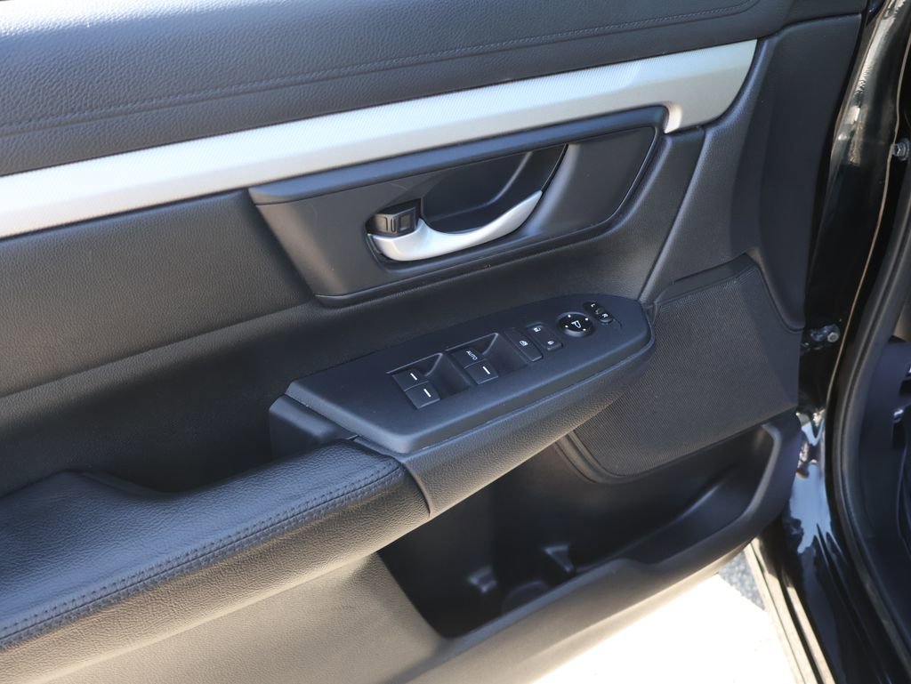 Used 2017 Honda CR-V LX image 16