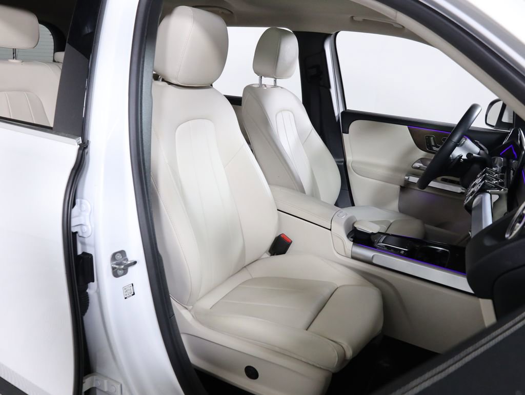 Used 2023 Mercedes-Benz GLB 250 image 64