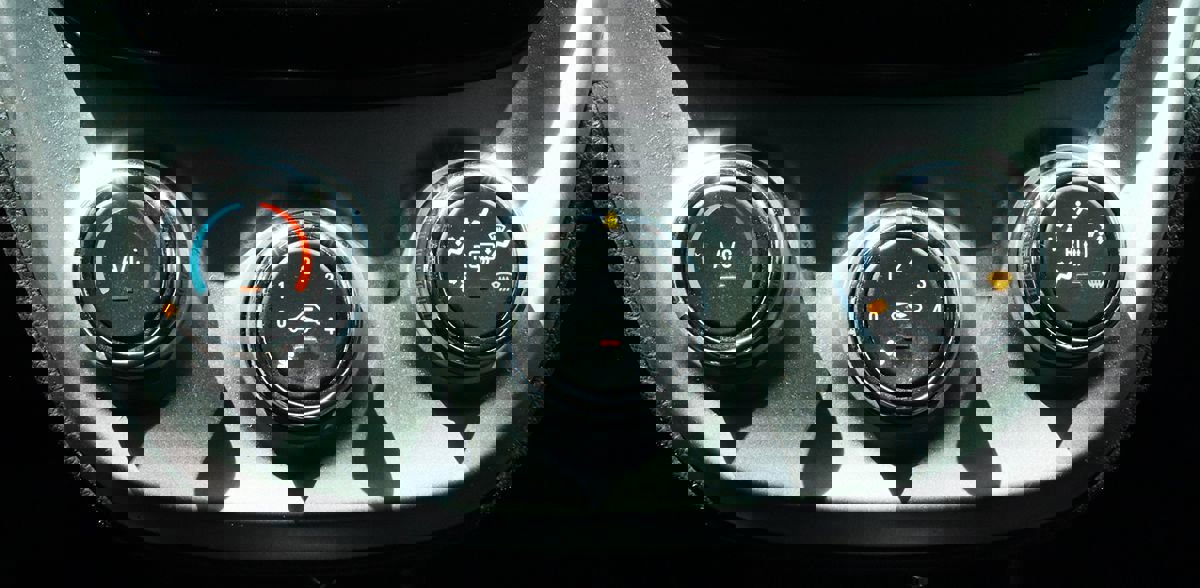 Used 2017 Chevrolet Spark LT FWD image 41