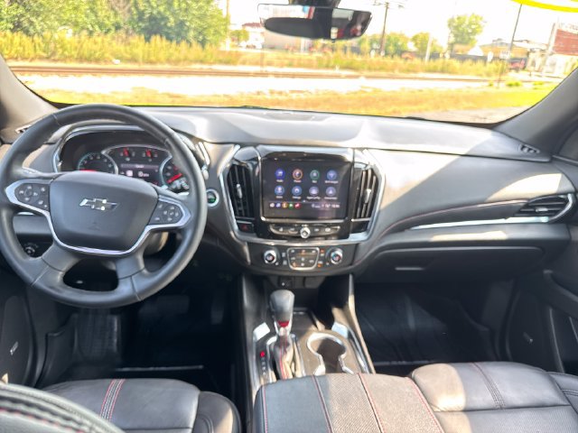 Used 2023 Chevrolet Traverse RS w/ LPO, Floor Liner Package AWD/4WD image 13