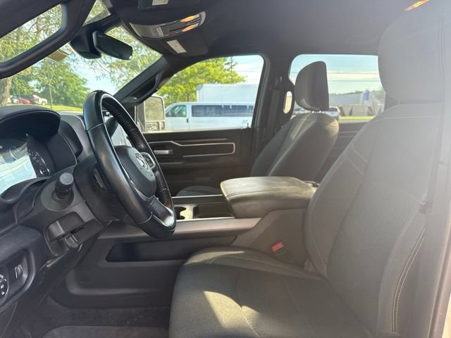 Used 2024 RAM 3500 Big Horn w/ Night Edition AWD/4WD image 30