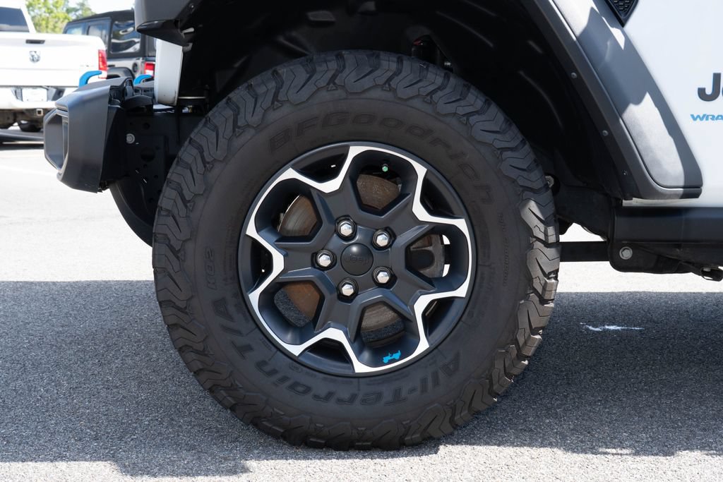 Used 2023 Jeep Wrangler Unlimited Rubicon 4xe AWD/4WD image 30