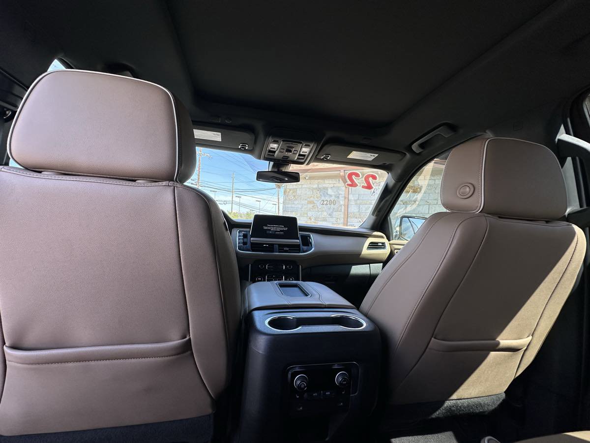 Used 2022 Chevrolet Tahoe Premier w/ Texas Edition RWD image 7
