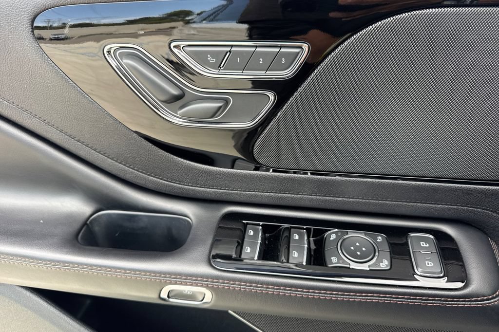 Used 2021 Lincoln Aviator 2WD w/ Elements Package image 14