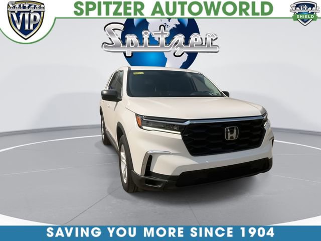 Used 2023 Honda Pilot LX image 3