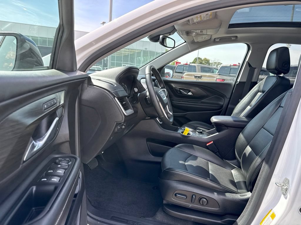 Certified 2024 GMC Terrain SLT w/ Elevation Edition AWD/4WD image 6