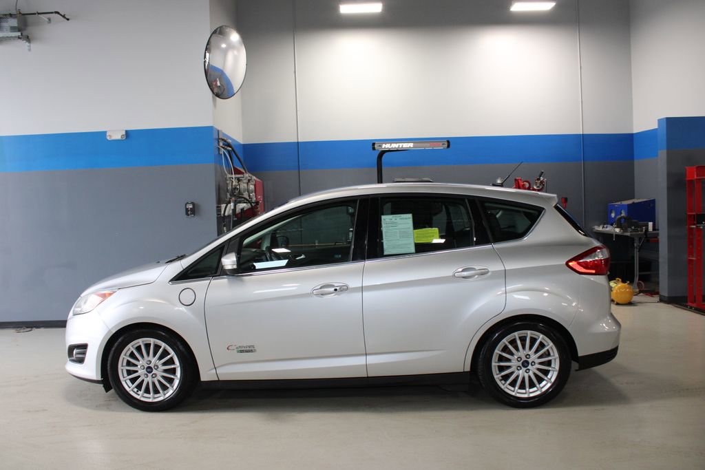 Used 2016 Ford C-MAX Energi SEL w/ Equipment Group 302A FWD image 15