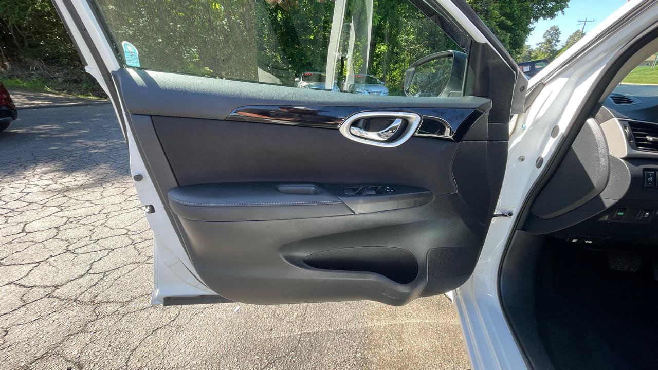 Used 2019 Nissan Sentra SV FWD image 15