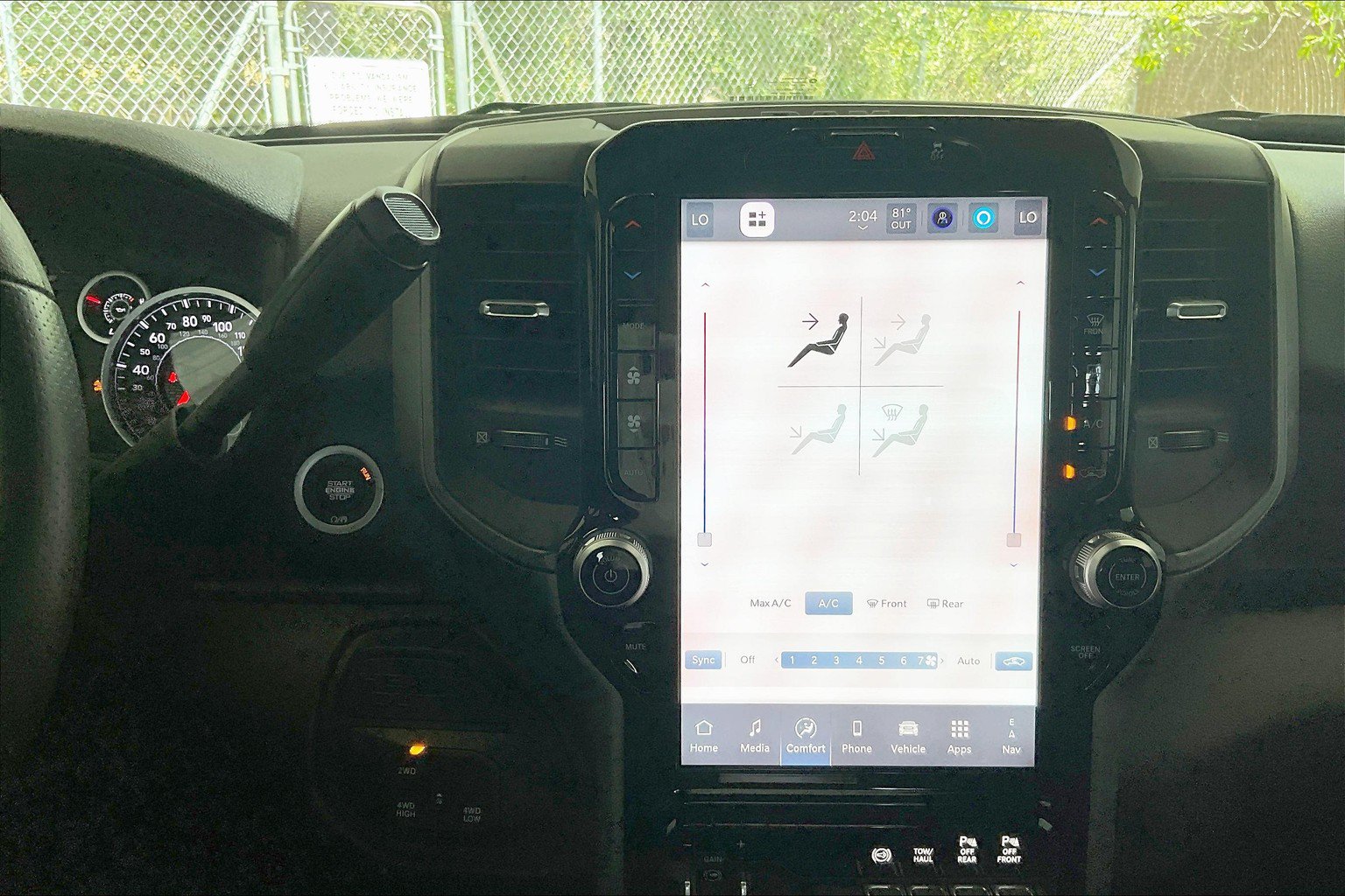 New 2025 RAM 2500 Tradesman AWD/4WD image 7