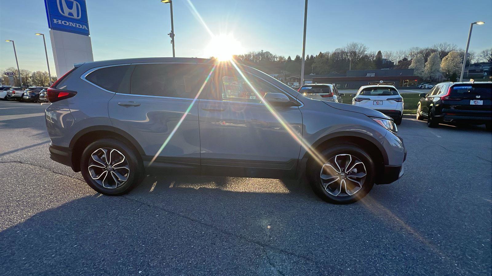 Used 2022 Honda CR-V EX image 3