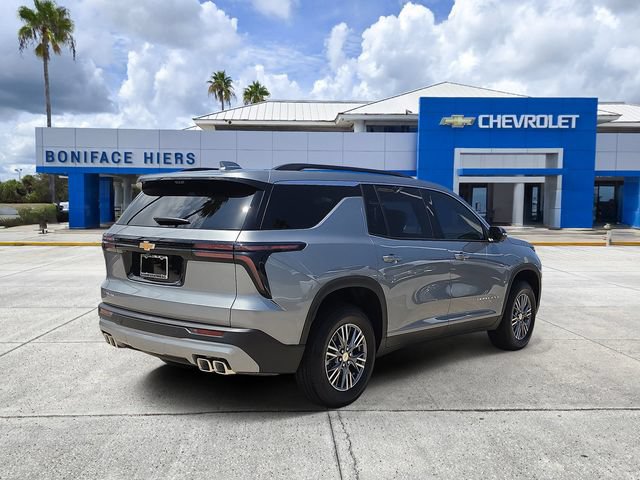 Used 2026 Chevrolet Traverse LT w/ Driver Confidence Package FWD image 4