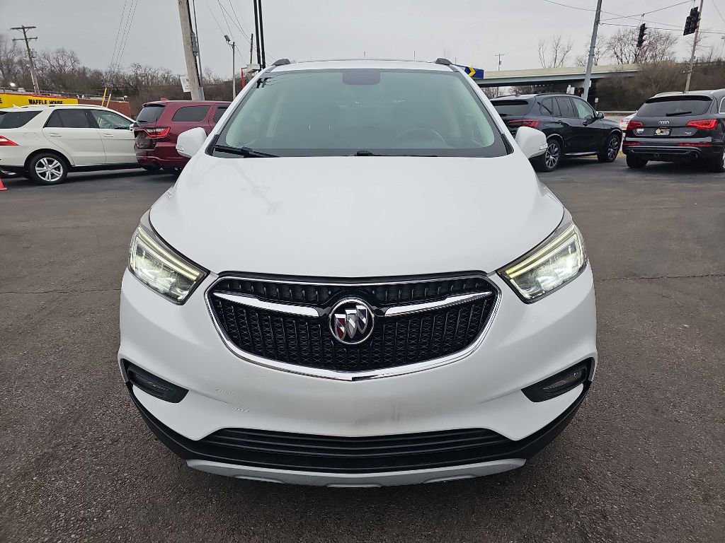 Used 2018 Buick Encore Essence image 11