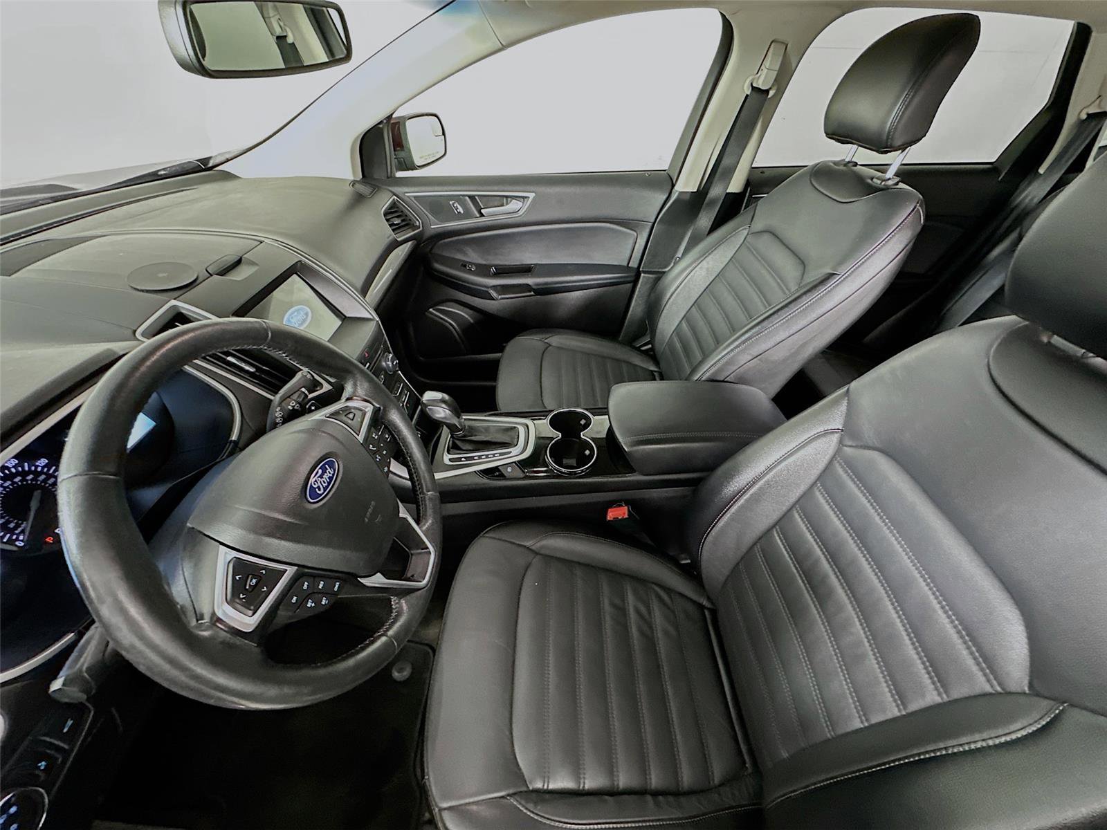 Used 2018 Ford Edge SEL w/ Equipment Group 201A image 11