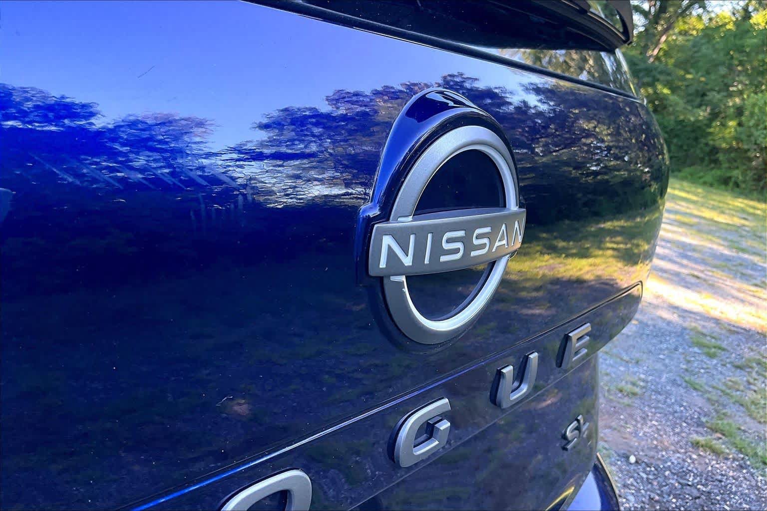 Used 2026 Nissan Rogue SL FWD image 31