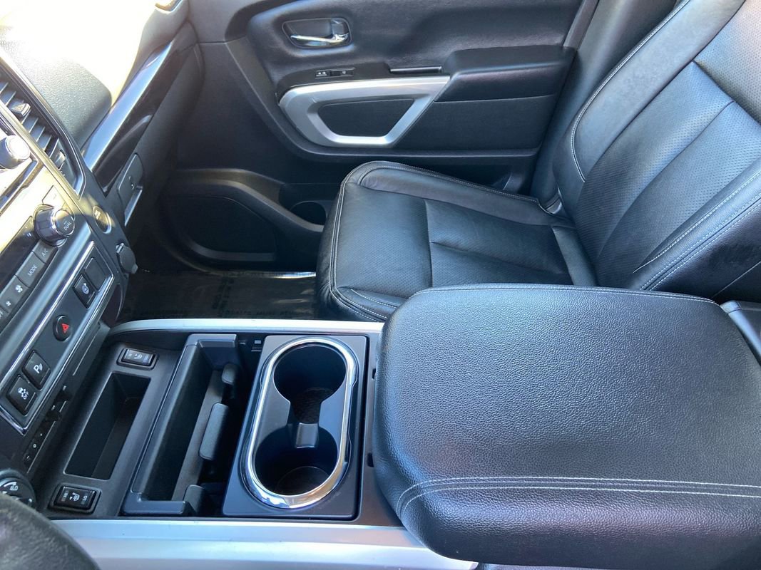 Used 2023 Nissan Titan SV w/ SV Convenience Package image 20