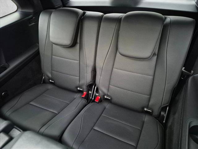 Used 2025 Mercedes-Benz GLS 450 4MATIC image 18