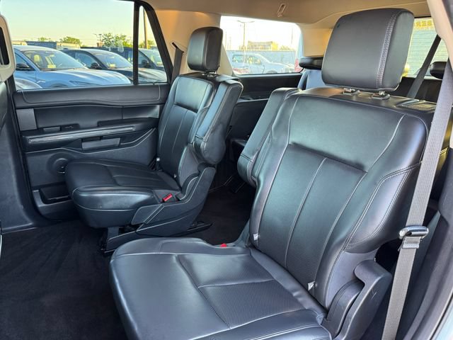 Used 2023 Ford Expedition XLT AWD/4WD image 16