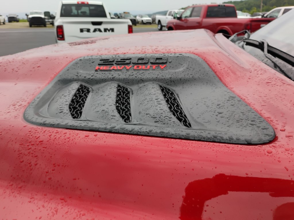 New 2026 RAM 2500 Tradesman AWD/4WD image 11