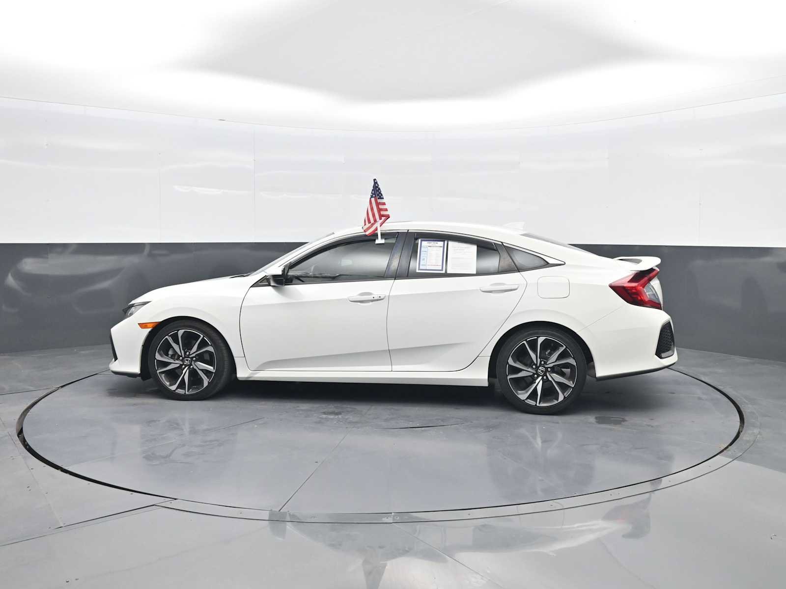Used 2019 Honda Civic Si image 5
