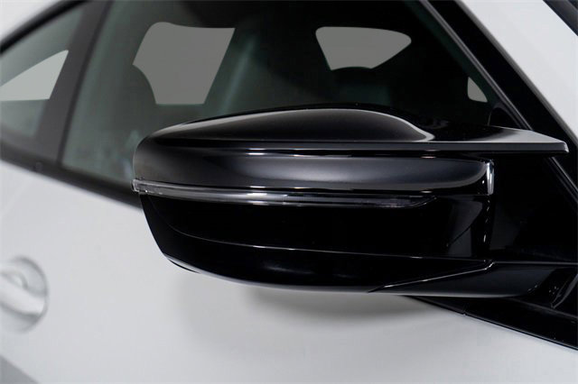 Used 2025 BMW M4 Coupe image 27