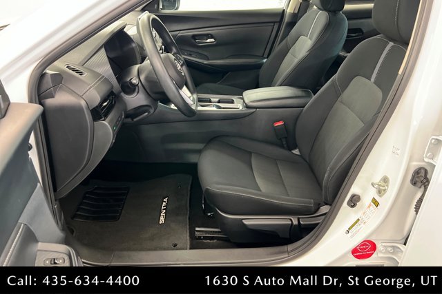 Used 2024 Nissan Sentra SV FWD image 17