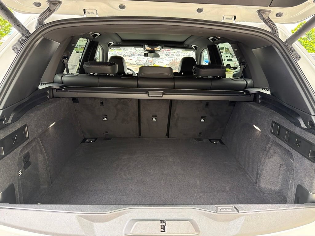 New 2026 BMW X5 sDrive40i w/ Parking Assistance Package RWD image 15