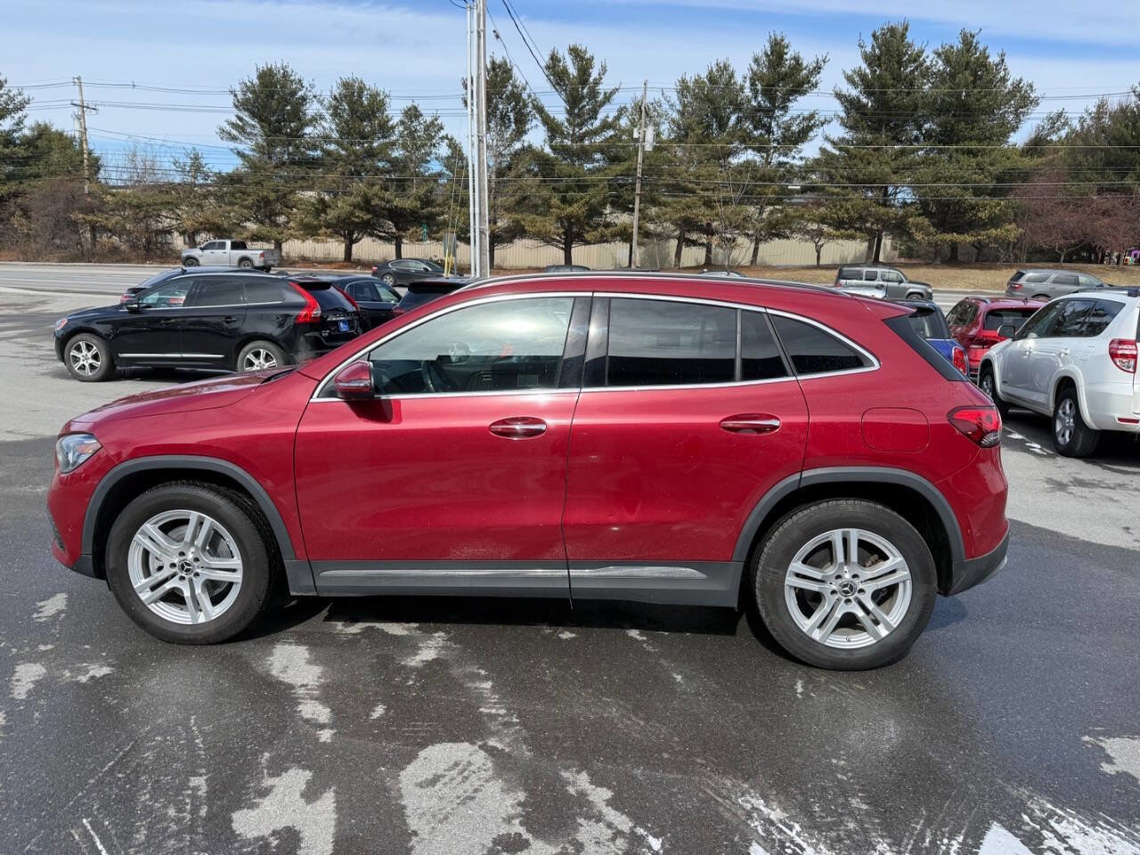 Used 2022 Mercedes-Benz GLA 250 GLA 250 4MATIC AWD 4dr SUV image 9