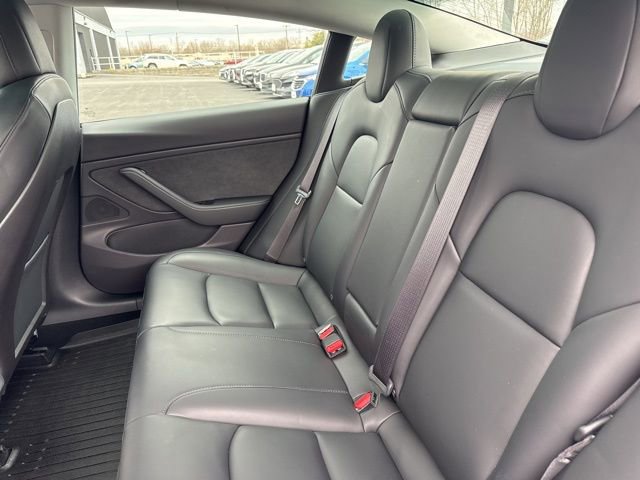 Used 2019 Tesla Model 3 Long Range image 18