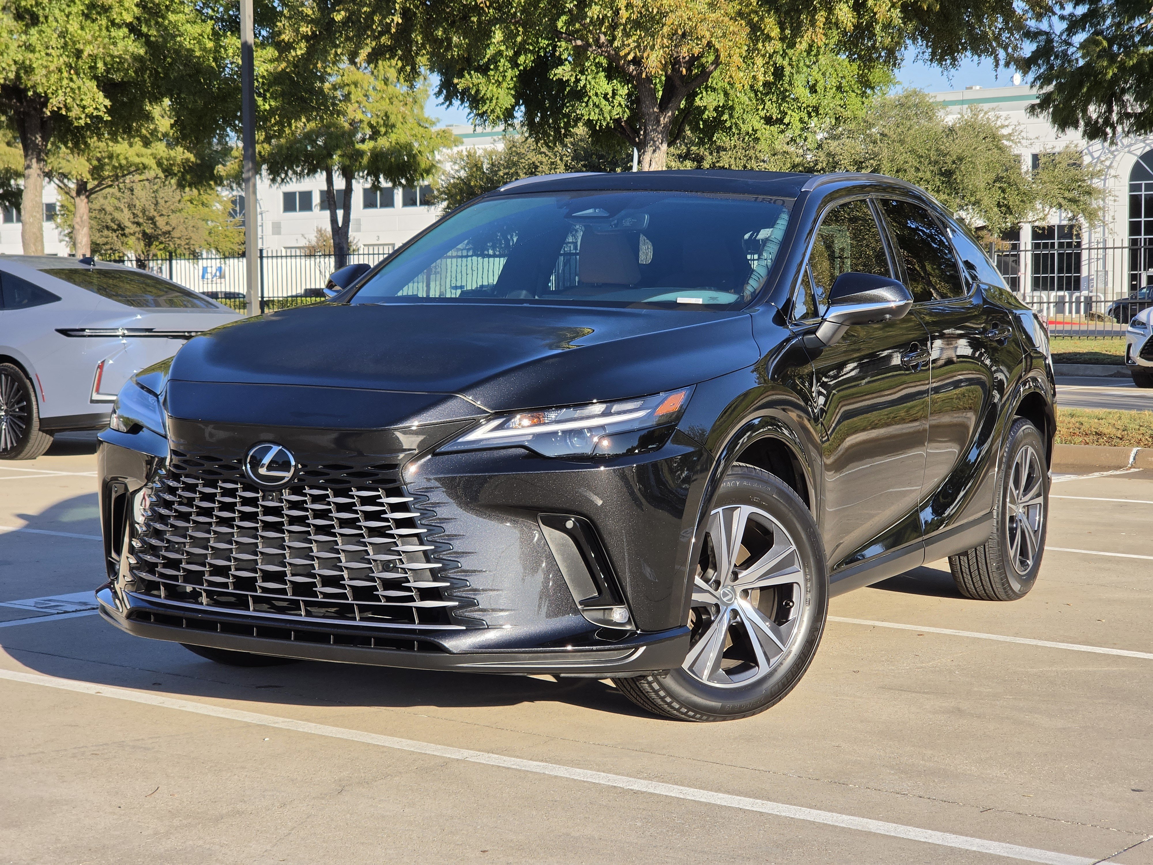 Used 2026 Lexus RX 350 Premium w/ Convenience Package FWD image 1