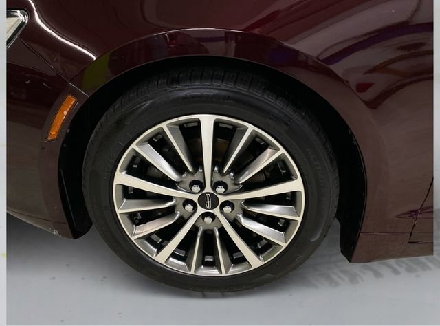 Used 2017 Lincoln MKZ Select w/ Select Plus Package AWD/4WD image 19