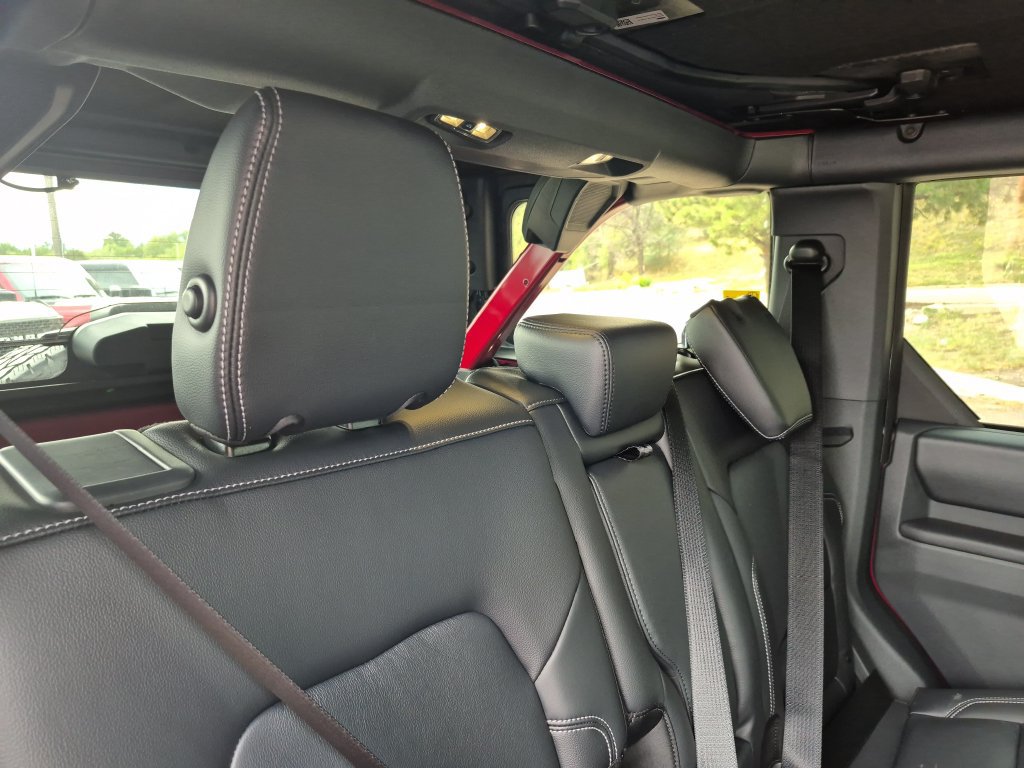 New 2026 Ford Bronco Outer Banks AWD/4WD image 23