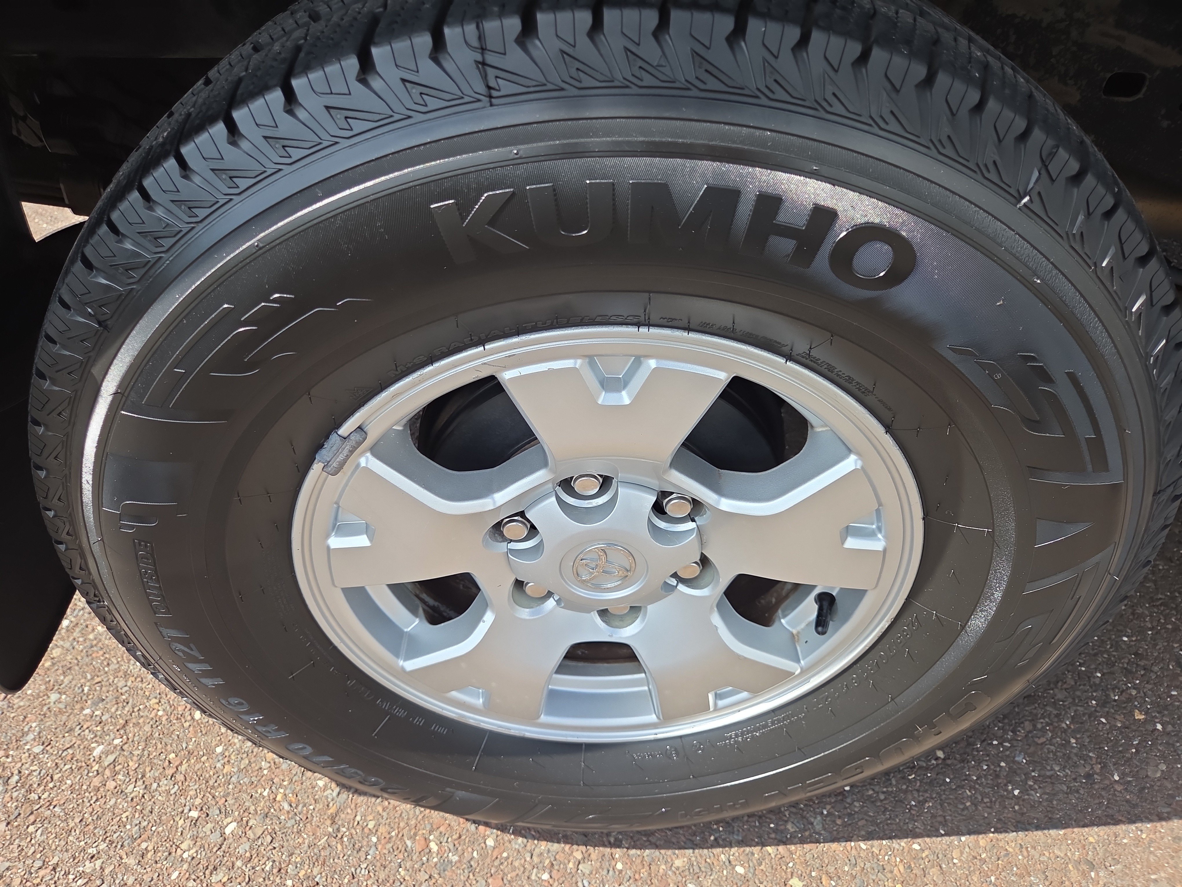 Used 2014 Toyota Tacoma 4x4 Double Cab w/ TRD Off-Road Package image 10