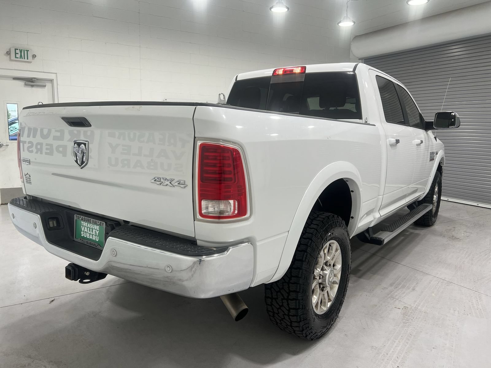 Used 2018 RAM 3500 Laramie AWD/4WD image 8
