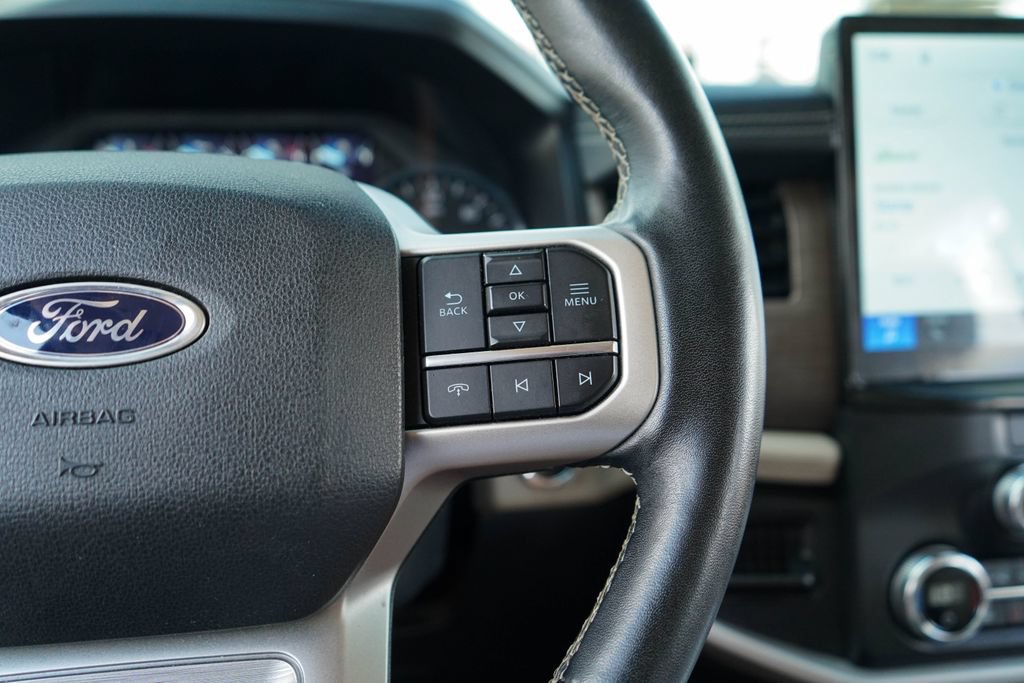 Used 2022 Ford Expedition Limited AWD/4WD image 29