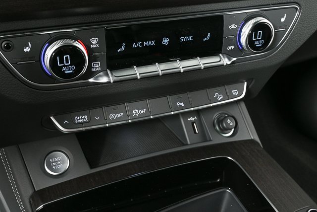 New 2025 Audi Q5 2.0T Premium Plus image 13