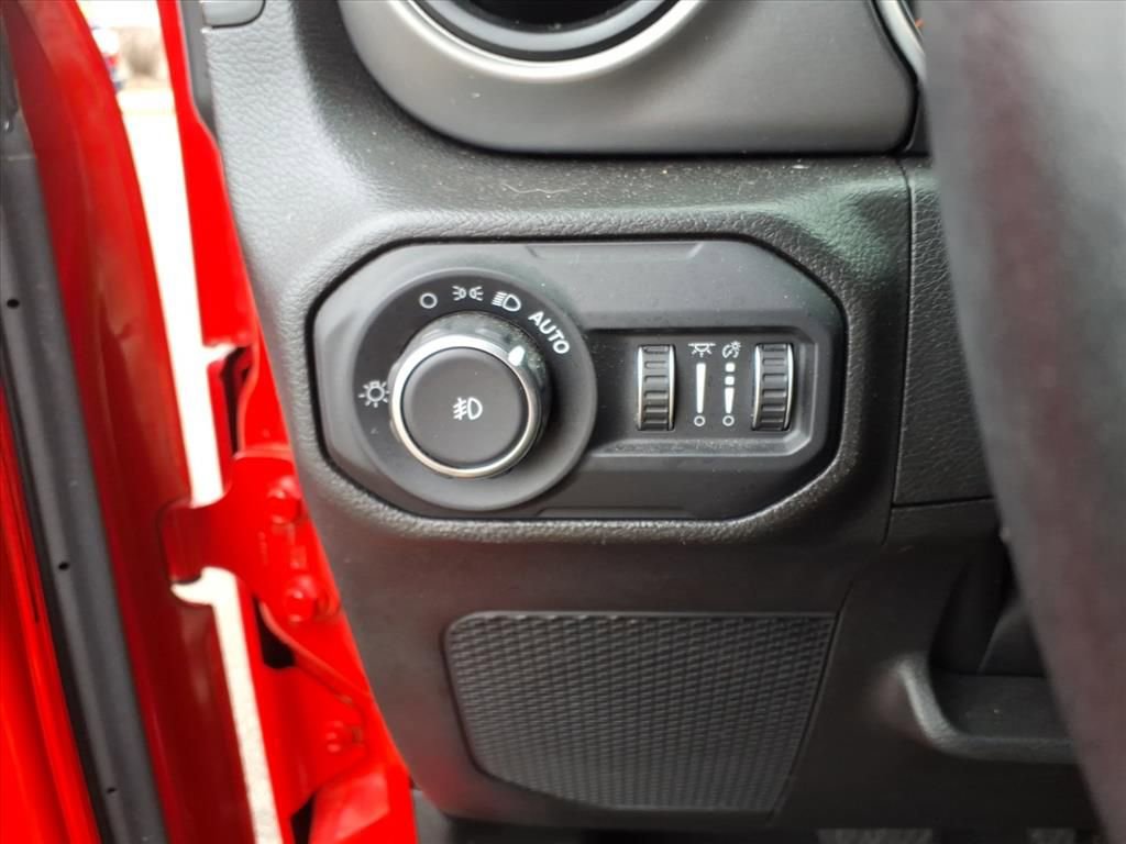 Used 2022 Jeep Wrangler Unlimited Sport image 16