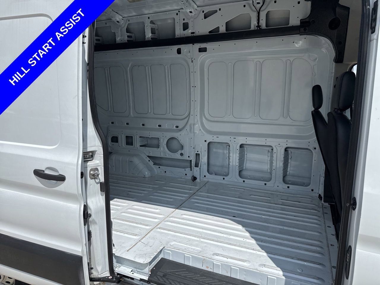 Used 2023 Ford Transit 250 148 High Roof AWD image 10