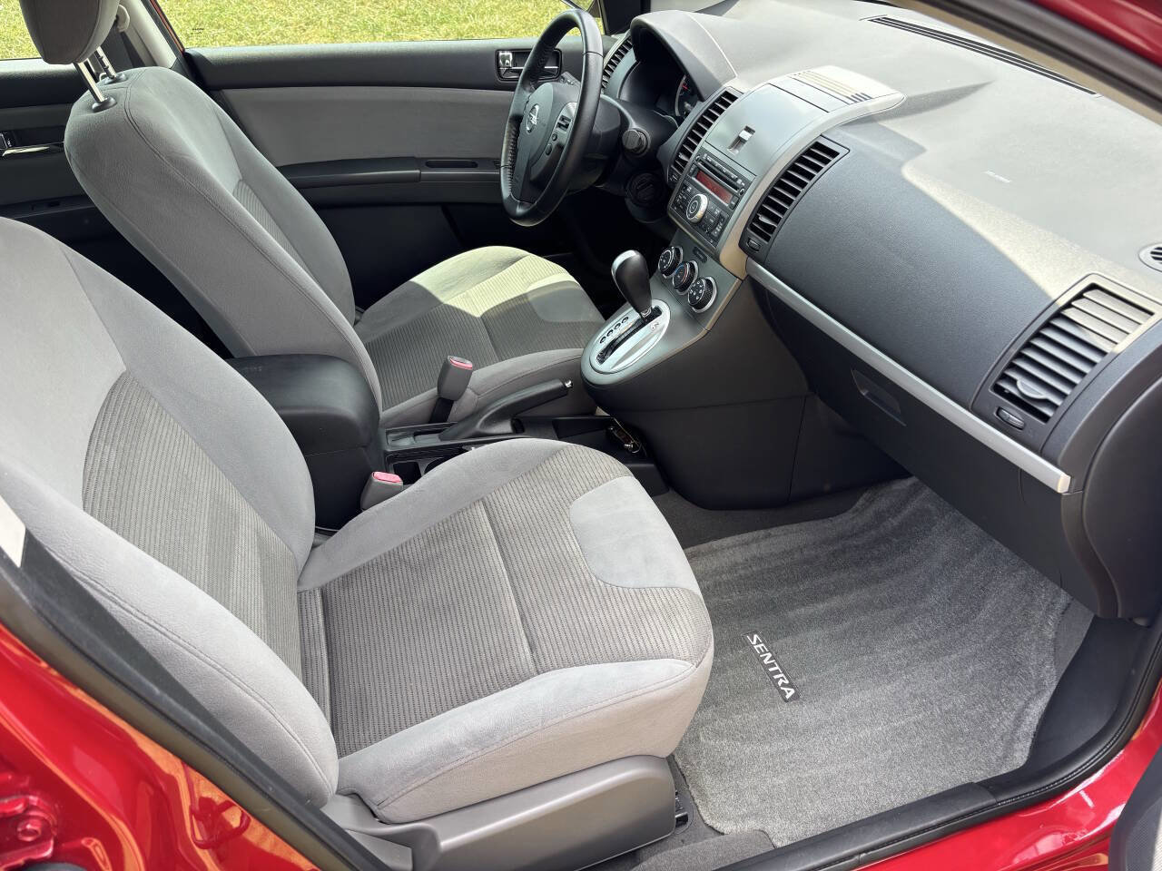 Used 2012 Nissan Sentra 2.0 S w/ Convenience Pkg image 10