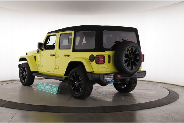 Used 2024 Jeep Wrangler Unlimited Sahara AWD/4WD image 8