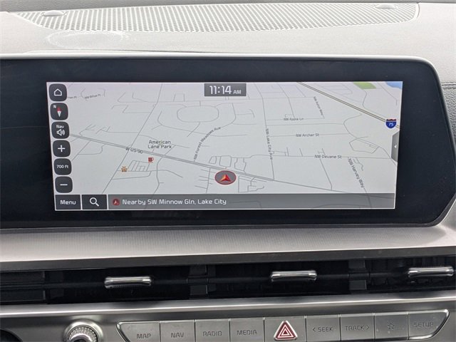 Used 2024 Kia Telluride S image 32