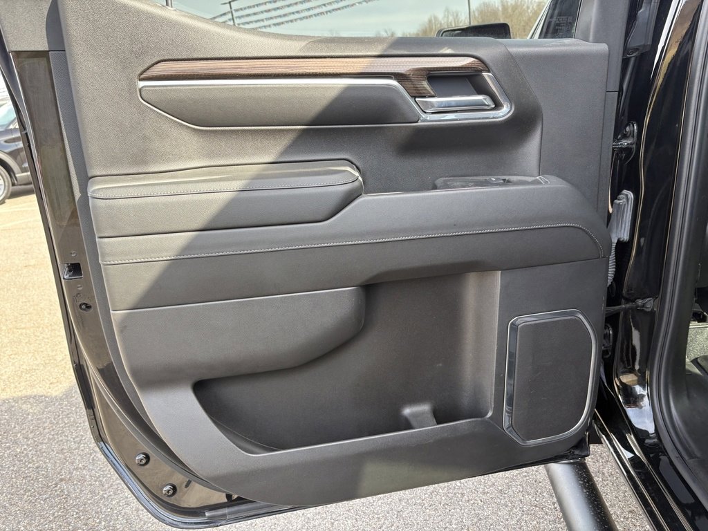 Used 2023 Chevrolet Silverado 1500 RST w/ Convenience Package II image 19