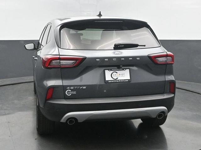 Used 2025 Ford Escape Active AWD/4WD image 8