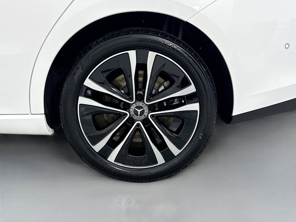 Used 2026 Mercedes-Benz CLA 250 4MATIC image 32