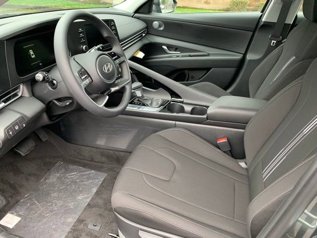 New 2026 Hyundai Elantra Blue image 10