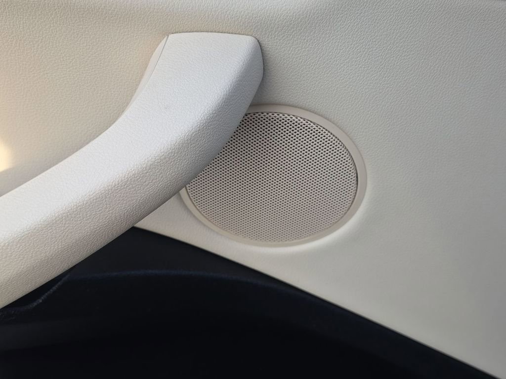 Used 2022 BMW X3 sDrive30i w/ Premium Package 2 image 24