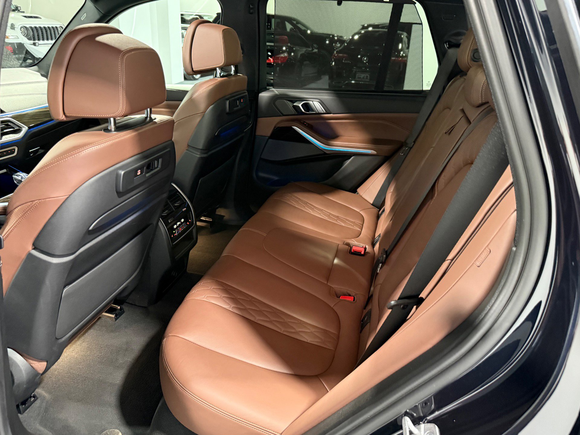 Used 2023 BMW X5 xDrive45e w/ Executive Package AWD/4WD image 67